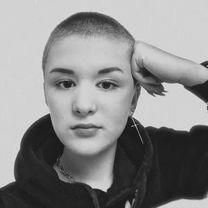Meet your Posher, Gabrielle rose